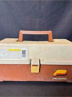 Vtg. Plano Molding Co. Two-Tone Plastic Tool Fishing Tackle Box Model 2200